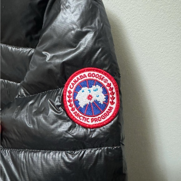 Brand new Canada Goose hybridge lite jacket - Picture 4 of 5